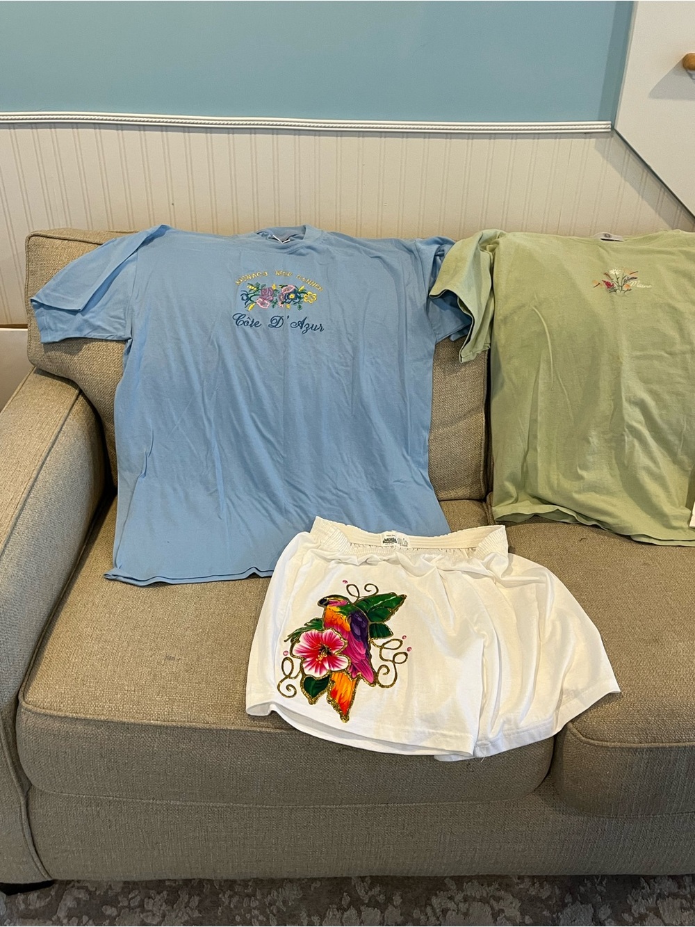 Womenโs Augusta Sportswear Light Blue Kids Tee with Floral Graphic XL and XXL